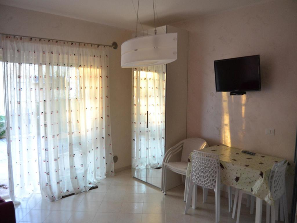 Apartment Difesa Pizzo Habitación foto
